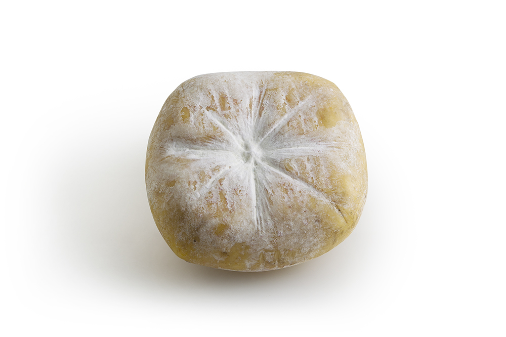 MAHON D.O.P RAW MILK SEMICURADO SA NAVETA product image
