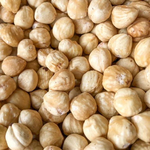 Organic Hazelnut Kernels Roasted & Blanched, Whole product image