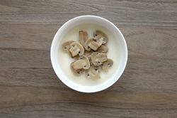 Mushrooms sliced medium (40 - 6), truffle product image