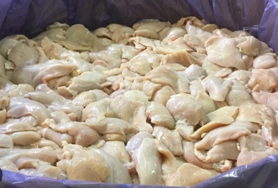 Perdue 53352 HARVESTLAND BONELESS, SKINLESS CHICKEN BREASTS WITH RIB MEAT product image