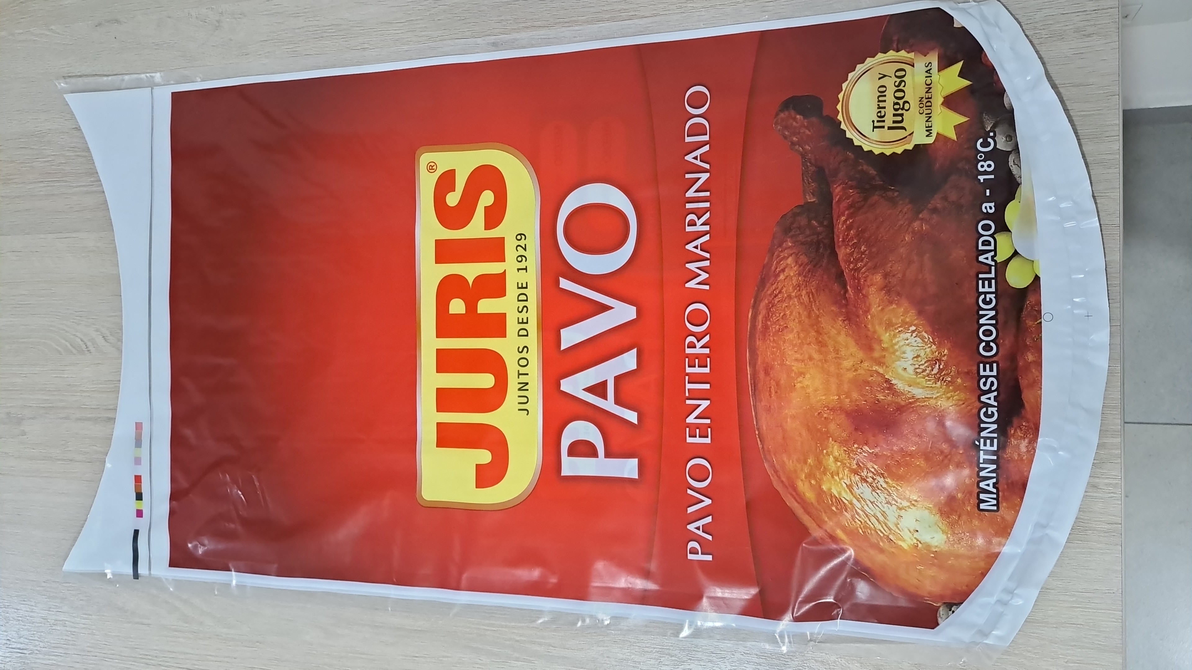 Pavo entero JURIS product image