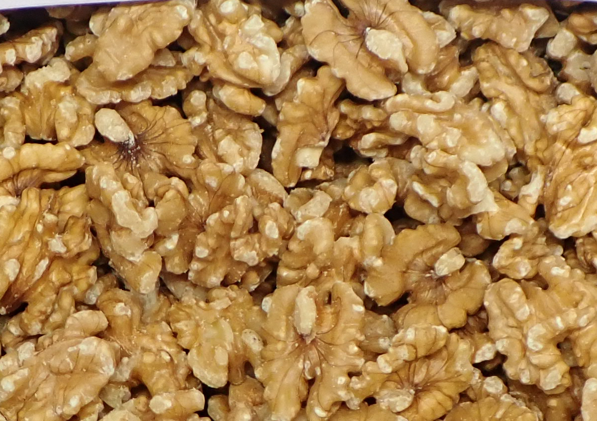 Premium Halves 80% product image