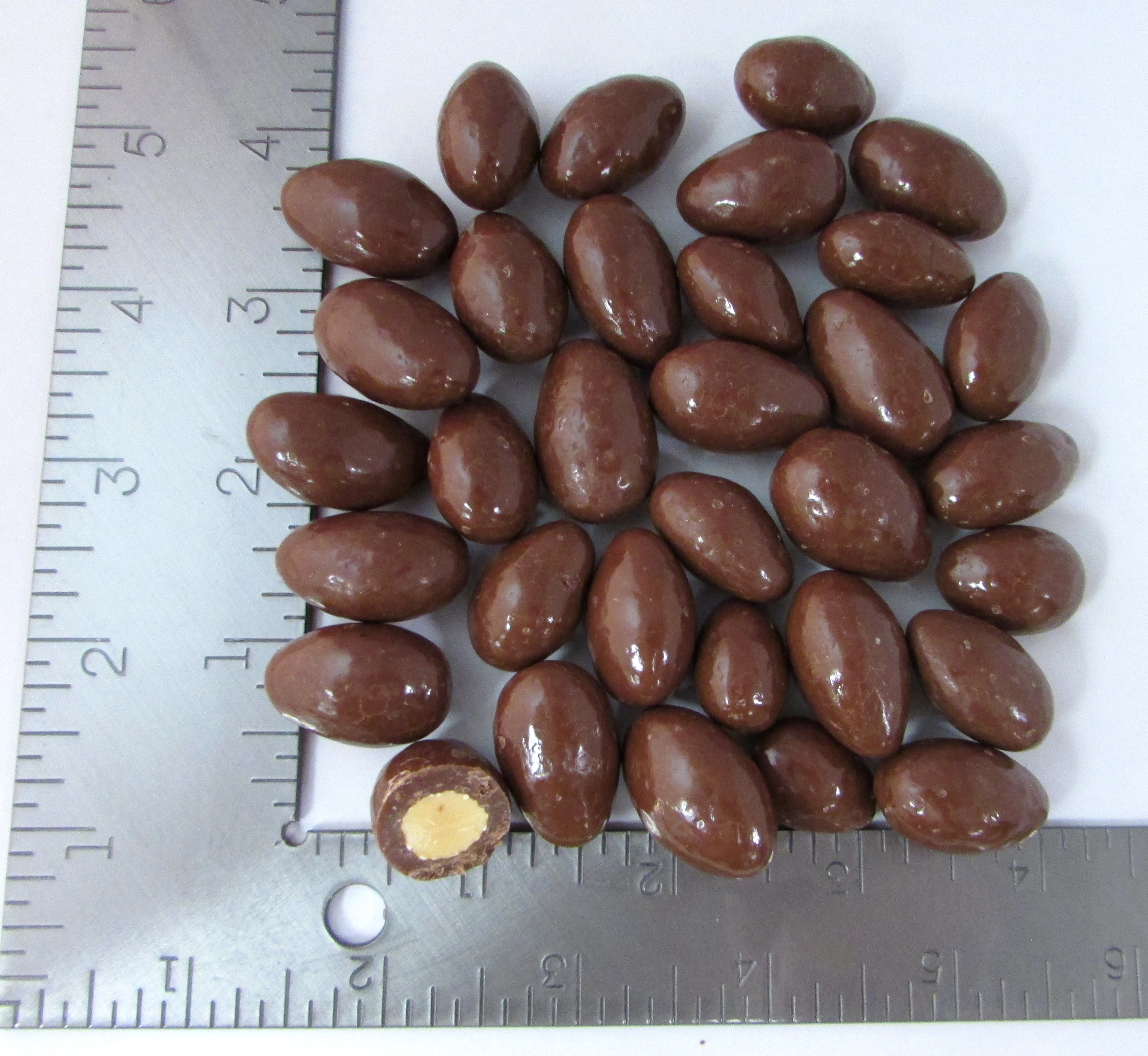 Pure Milk Chocolate Amaretto Almond product image