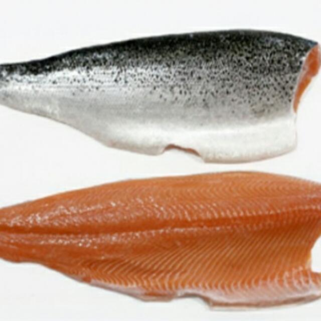 Norwegian (Atlantic) Salmon- IVP  D Trim 2-4 LB Fillets product image