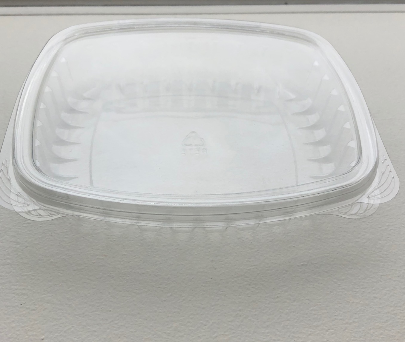 16 oz clamshell product image